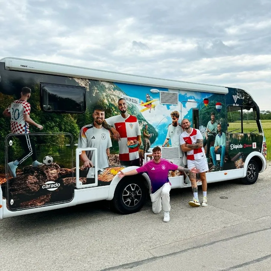 Booking: Tourbus-Aktion